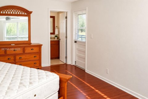 Condo in Tamarac, Florida, 1 bedroom  № 2399665 - photo 10