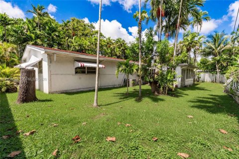 Villa ou maison à vendre à Miami, Floride: 3 chambres, 254.65 m2 № 2084789 - photo 17