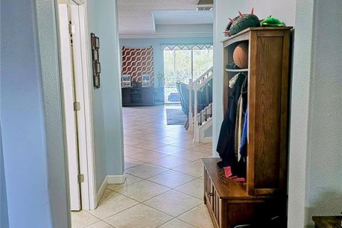 Casa en venta en Riverview, Florida, 4 dormitorios, 311.41 m2 № 1630202 - foto 5