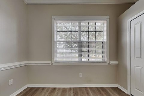Villa ou maison à louer à Spring Hill, Floride: 5 chambres, 193.14 m2 № 2418622 - photo 11