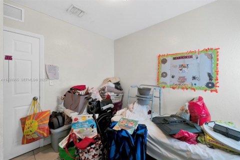 Immobilier commercial à vendre à Miami, Floride: 459.96 m2 № 1987432 - photo 17