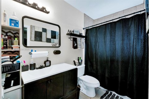 Immobilier commercial à vendre à Miami, Floride: 459.96 m2 № 1987432 - photo 14