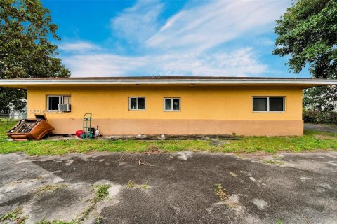 Immobilier commercial à vendre à Miami, Floride: 459.96 m2 № 1987432 - photo 28