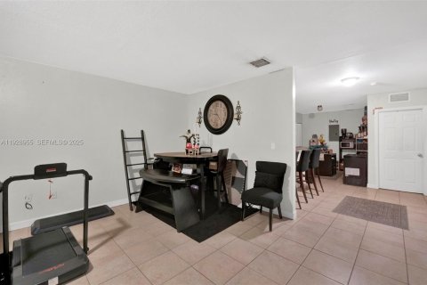 Immobilier commercial à vendre à Miami, Floride: 459.96 m2 № 1987432 - photo 26