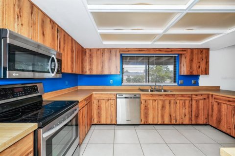 Купить виллу или дом в Орландо, Флорида 10 комнат, 180.88м2, № 1722279 - фото 16