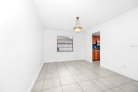 Купить виллу или дом в Орландо, Флорида 10 комнат, 180.88м2, № 1722279 - фото 18