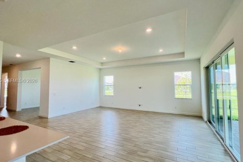 Villa ou maison à louer à Loxahatchee Groves, Floride: 3 chambres, 244.43 m2 № 2168522 - photo 11