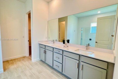 Villa ou maison à louer à Loxahatchee Groves, Floride: 3 chambres, 244.43 m2 № 2168522 - photo 18