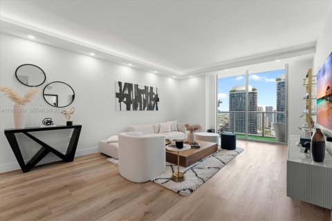 Снять в аренду кондоминиум в Майами, Флорида 1 спальня, 75.44м2, № 1990767 - фото 12