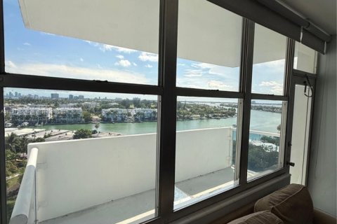 Condominio en venta en Miami Beach, Florida, 2 dormitorios, 106.37 m2 № 1940385 - foto 4