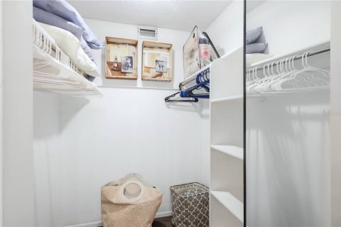 Купить кондоминиум в Брейдентон, Флорида 5 комнат, 121.14м2, № 2371711 - фото 21