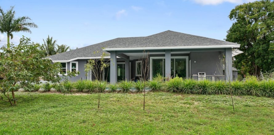 House in Southwest Ranches, Florida 4 bedrooms, 337.14 sq.m. № 913435