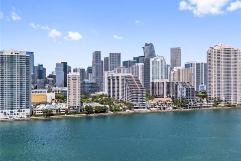 Condominio en alquiler en Miami, Florida, 2 dormitorios, 116.59 m2 № 1922169 - foto 29