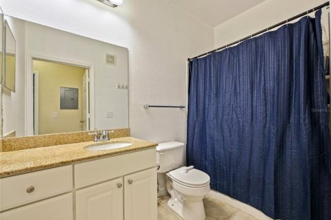 Condo in Winter Garden, Florida, 2 bedrooms  № 1675231 - photo 18