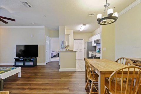 Condo in Winter Garden, Florida, 2 bedrooms  № 1675231 - photo 15
