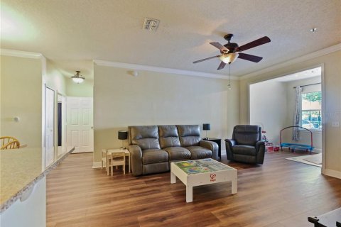 Condo in Winter Garden, Florida, 2 bedrooms  № 1675231 - photo 14