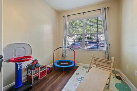 Condo in Winter Garden, Florida, 2 bedrooms  № 1675231 - photo 12