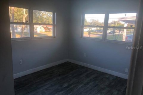 House in Orlando, Florida 3 bedrooms, 118.45 sq.m. № 1442729 - photo 6