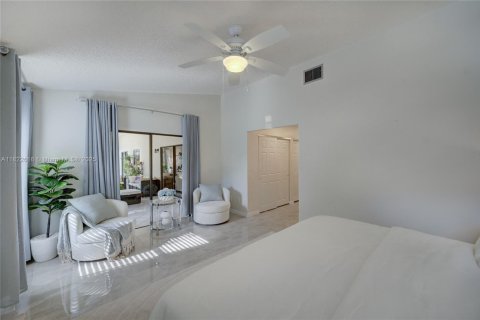 House in Delray Beach, Florida 2 bedrooms, 195.47 sq.m. № 1786546 - photo 14