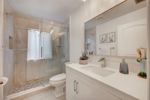 House in Delray Beach, Florida 2 bedrooms, 195.47 sq.m. № 1786546 - photo 23