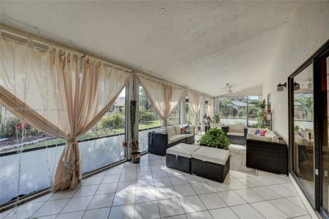 House in Delray Beach, Florida 2 bedrooms, 195.47 sq.m. № 1786546 - photo 29