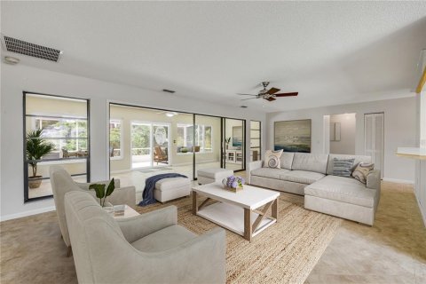 House in Edgewater, Florida 3 bedrooms, 169.73 sq.m. № 1750240 - photo 5