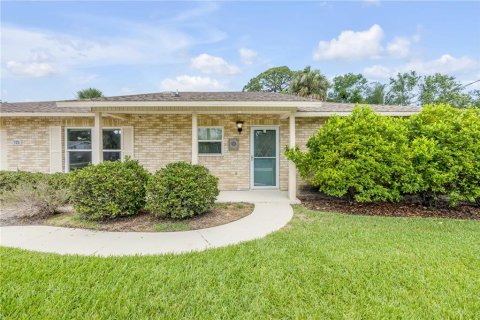 House in Edgewater, Florida 3 bedrooms, 169.73 sq.m. № 1750240 - photo 3