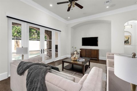 Villa ou maison à vendre à Winter Park, Floride: 4 chambres, 503.16 m2 № 1687008 - photo 15
