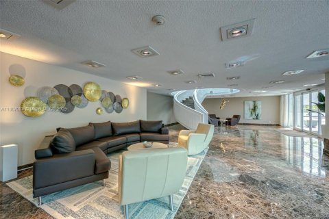 Copropriété à vendre à Pompano Beach, Floride: 2 chambres, 145.86 m2 № 1942029 - photo 27