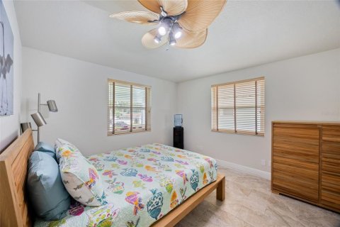 House in Oldsmar, Florida 3 bedrooms, 148.27 sq.m. № 1902447 - photo 20