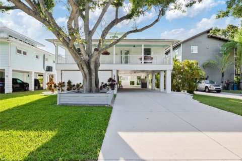 House in Oldsmar, Florida 3 bedrooms, 148.27 sq.m. № 1902447 - photo 1