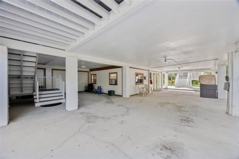 House in Oldsmar, Florida 3 bedrooms, 148.27 sq.m. № 1902447 - photo 26