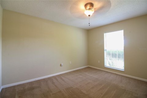 House in Lakeland, Florida 3 bedrooms, 153.47 sq.m. № 2227543 - photo 25