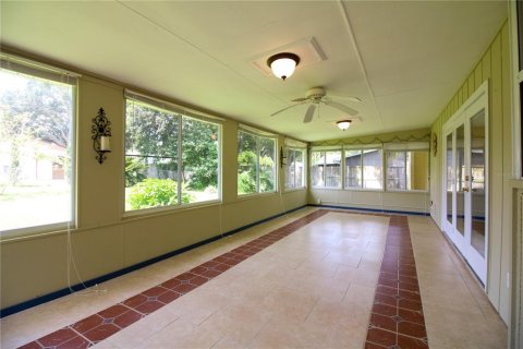 House in Lakeland, Florida 3 bedrooms, 153.47 sq.m. № 2227543 - photo 29