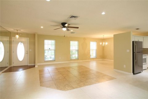 House in Lakeland, Florida 3 bedrooms, 153.47 sq.m. № 2227543 - photo 7