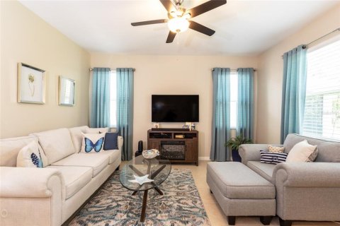 House in Palm Coast, Florida 3 bedrooms, 153.75 sq.m. № 1722332 - photo 14