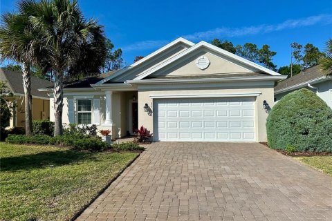 House in Palm Coast, Florida 3 bedrooms, 153.75 sq.m. № 1722332 - photo 1