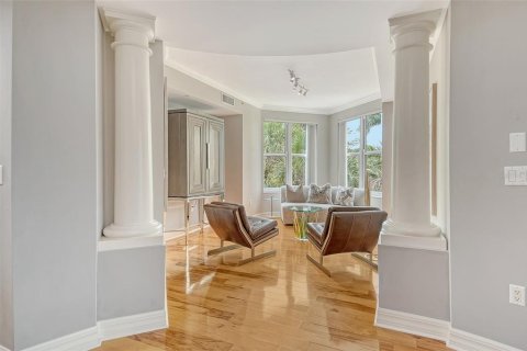 Купить кондоминиум в Оспри, Флорида 8 комнат, 258.08м2, № 1851145 - фото 9