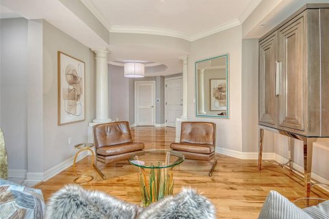 Купить кондоминиум в Оспри, Флорида 8 комнат, 258.08м2, № 1851145 - фото 10