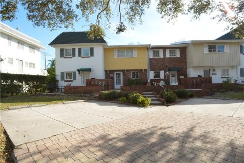 Copropriété à vendre à Venice, Floride: 2 chambres, 118.64 m2 № 1767535 - photo 1