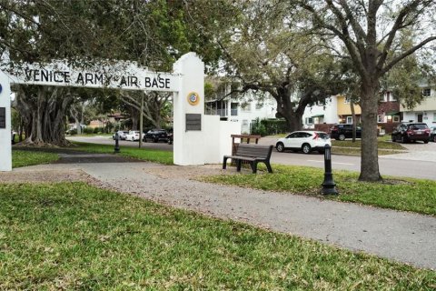 Condominio en venta en Venice, Florida, 2 dormitorios, 118.64 m2 № 1767535 - foto 27