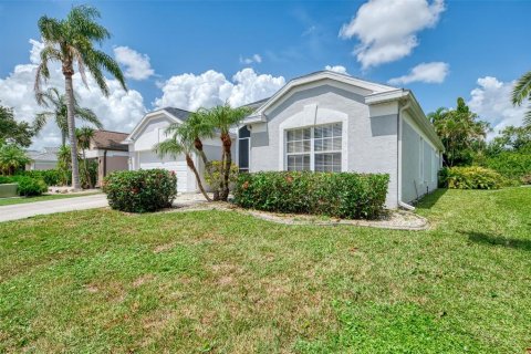 House in Venice, Florida 4 bedrooms, 181.53 sq.m. № 1848484 - photo 2