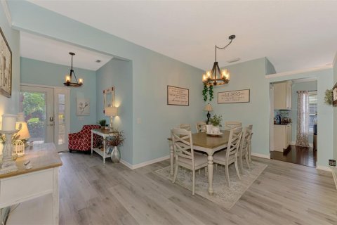 House in Venice, Florida 4 bedrooms, 181.53 sq.m. № 1848484 - photo 9