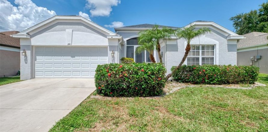 House in Venice, Florida 4 bedrooms, 181.53 sq.m. № 1848484