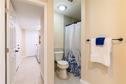 Casa en venta en Clearwater, Florida, 5 dormitorios, 340.21 m2 № 1908119 - foto 23