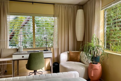 Condominio en venta en Miami Beach, Florida, 1 dormitorio, 55.74 m2 № 1982214 - foto 14