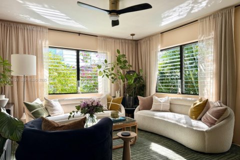 Condominio en venta en Miami Beach, Florida, 1 dormitorio, 55.74 m2 № 1982214 - foto 7