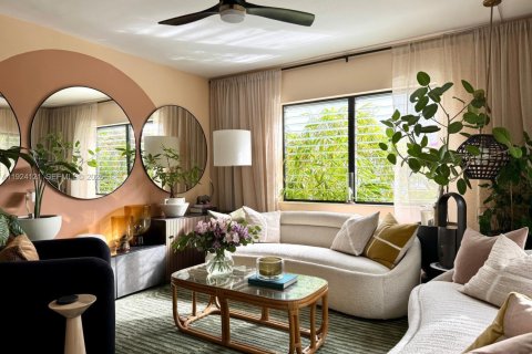 Condominio en venta en Miami Beach, Florida, 1 dormitorio, 55.74 m2 № 1982214 - foto 26