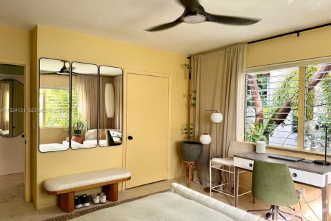 Condominio en venta en Miami Beach, Florida, 1 dormitorio, 55.74 m2 № 1982214 - foto 15