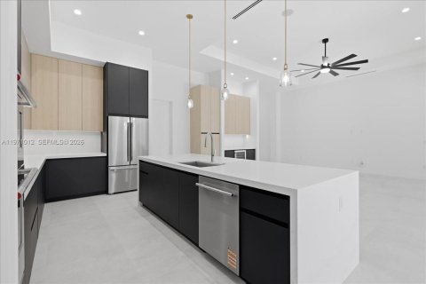 Купить виллу или дом в Кейп-Корал, Флорида 3 спальни, 229.93м2, № 2036470 - фото 7